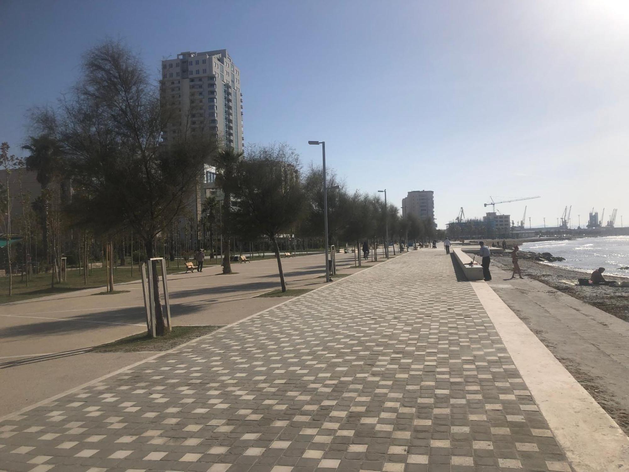 Vollga Four Seasons Apartment Durrës Extérieur photo