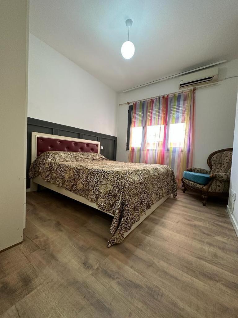 Vollga Four Seasons Apartment Durrës Extérieur photo